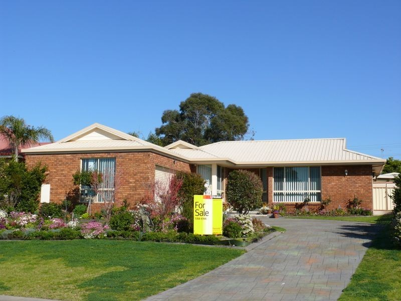 20 Schooner Terrace, Paynesville VIC 3880