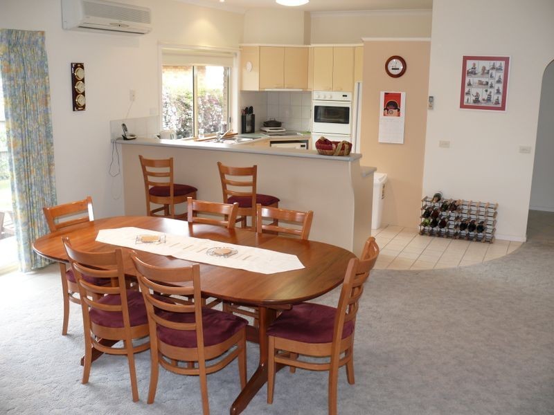 11 Schooner Terrace, Paynesville VIC 3880