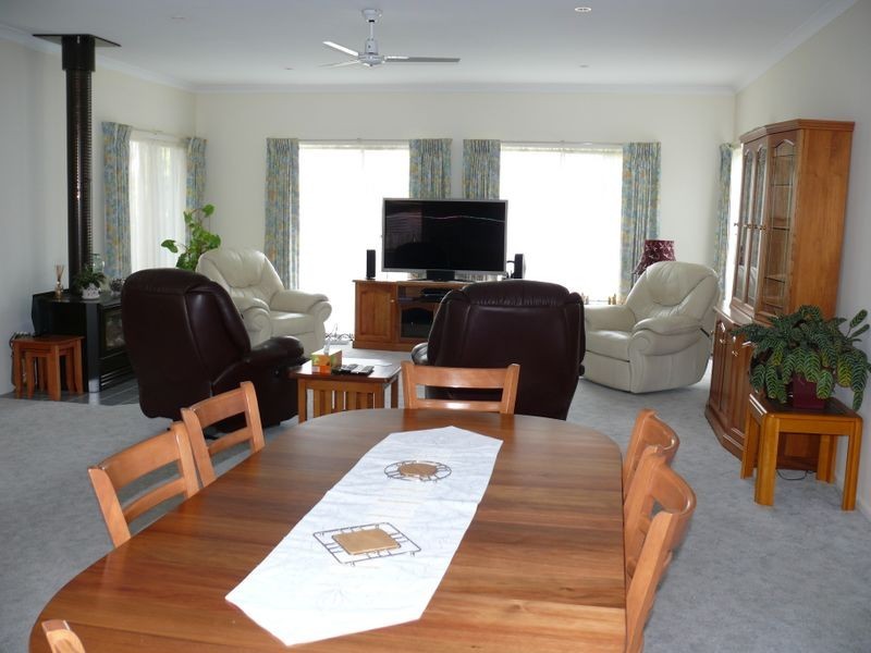 11 Schooner Terrace, Paynesville VIC 3880