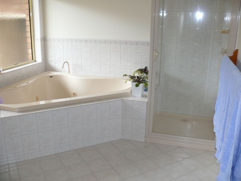 11 Schooner Terrace, Paynesville VIC 3880