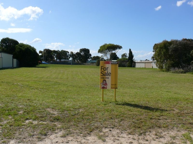 15 Shoreward Avenue, Newlands Arm VIC 3875
