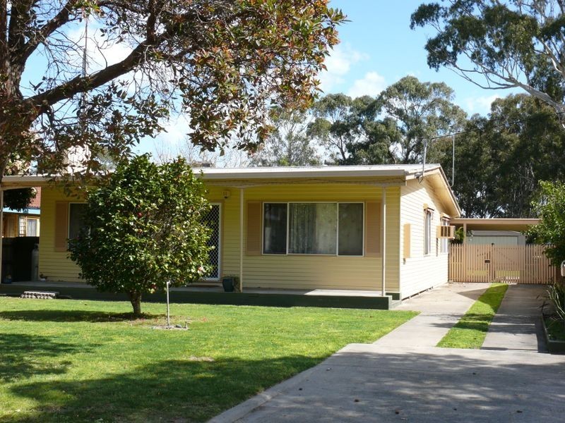 29 Vaughan Street, Paynesville VIC 3880