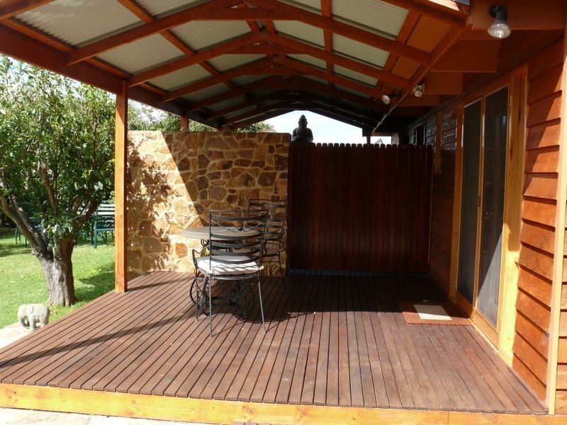 15 McMillan Grove, Paynesville VIC 3880
