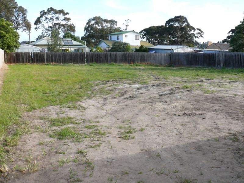 2/39 Gilsenan Street, Paynesville VIC 3880