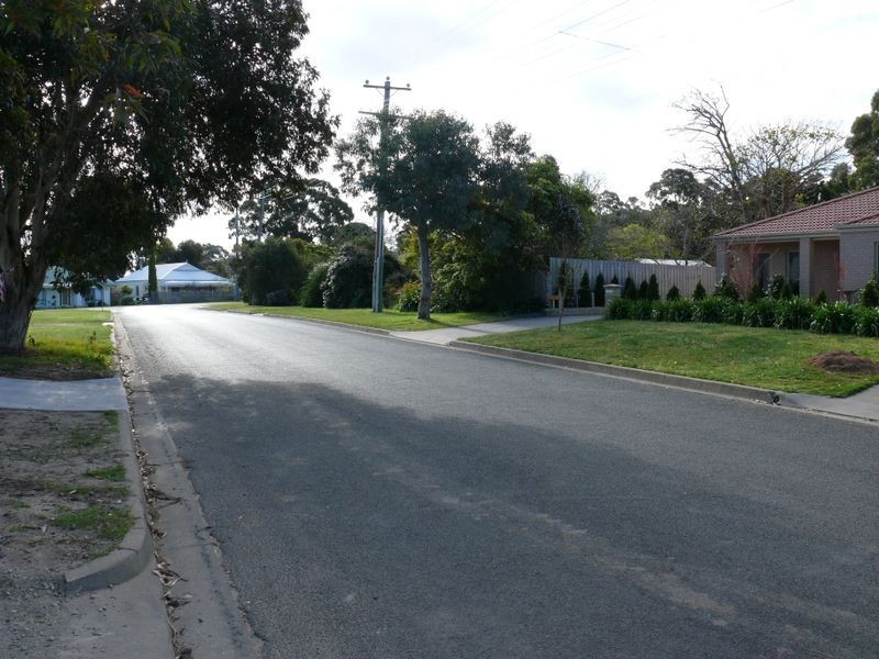 2/39 Gilsenan Street, Paynesville VIC 3880