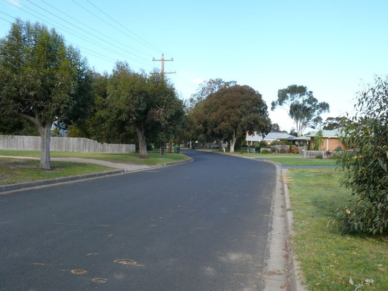 2/39 Gilsenan Street, Paynesville VIC 3880