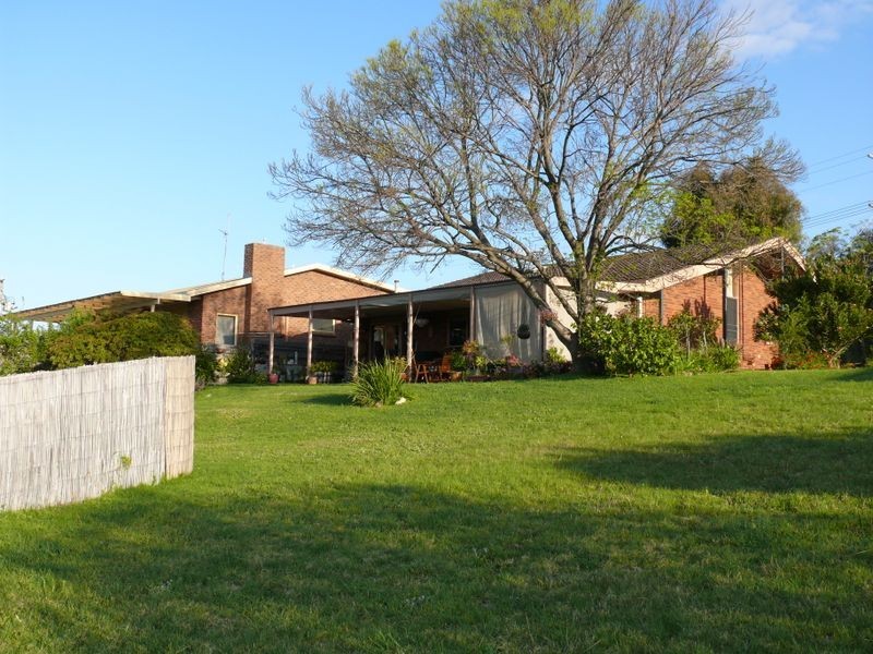 8 Fullarton Drive, Paynesville VIC 3880