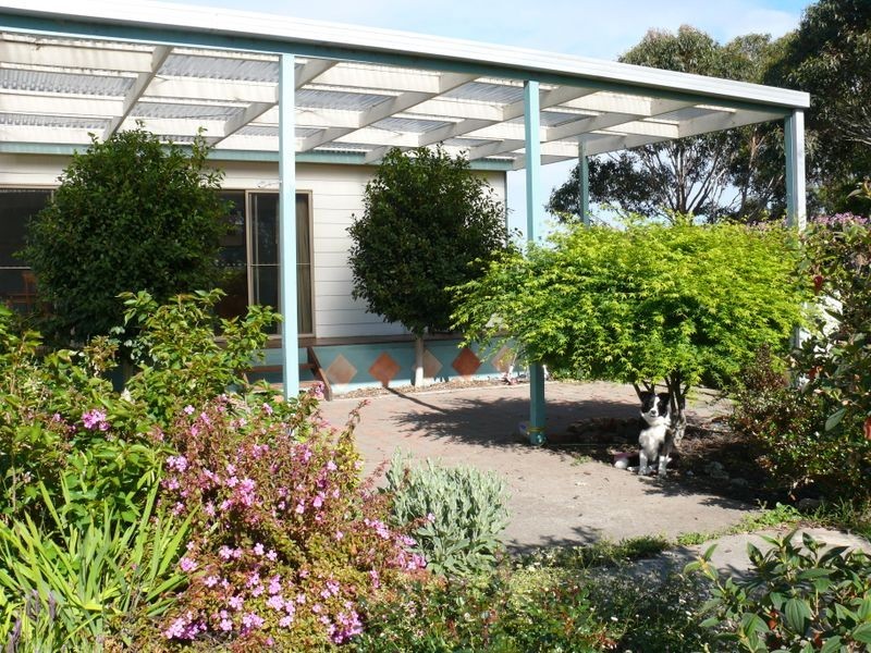 13 Butlers Point Drive, Newlands Arm VIC 3875