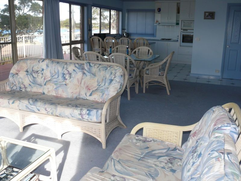 4 Marina Drive, Paynesville VIC 3880