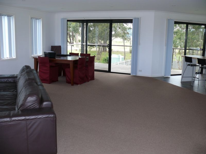 82 Newlands Drive, Paynesville VIC 3880