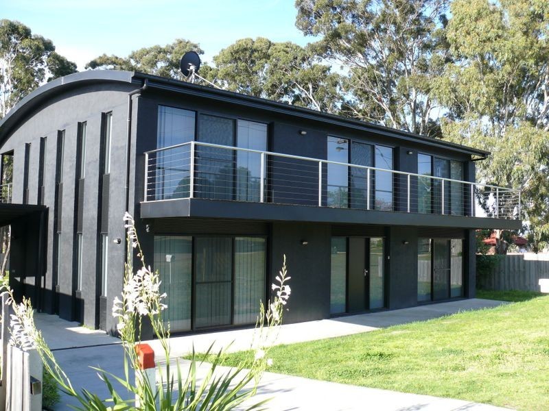 82 Newlands Drive, Paynesville VIC 3880