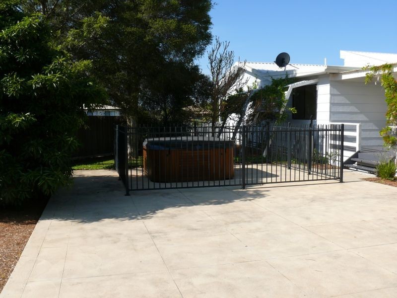 2 The Moorings, Paynesville VIC 3880