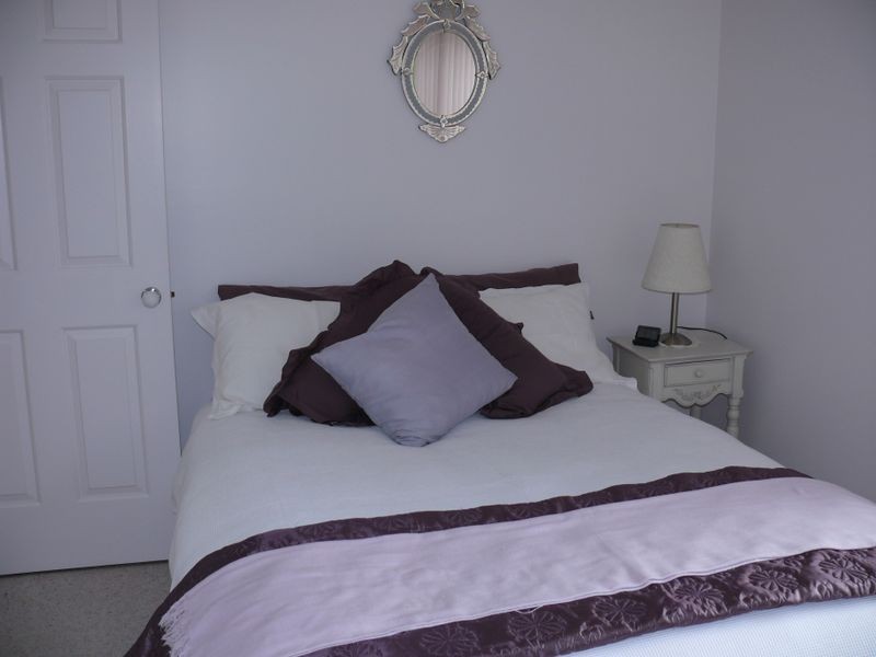 1 Waratah Avenue, Paynesville VIC 3880