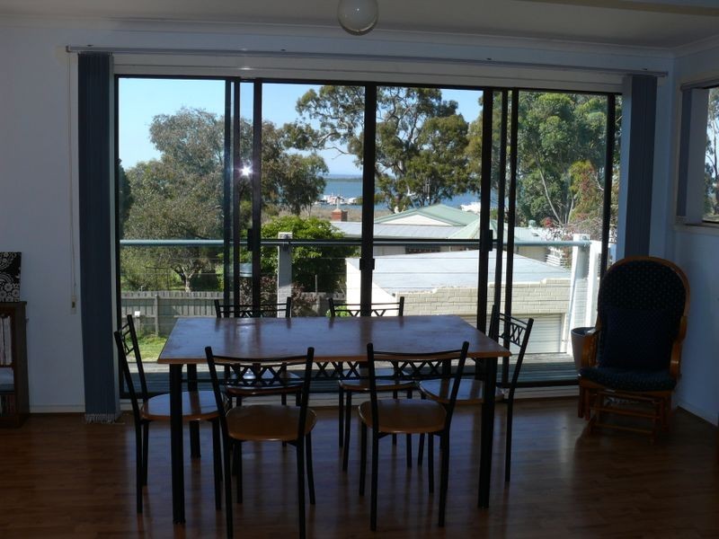51 Bay Road, Eagle Point VIC 3878
