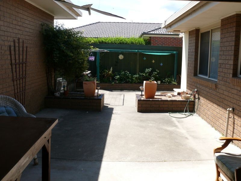 1/10 William Street, Paynesville VIC 3880