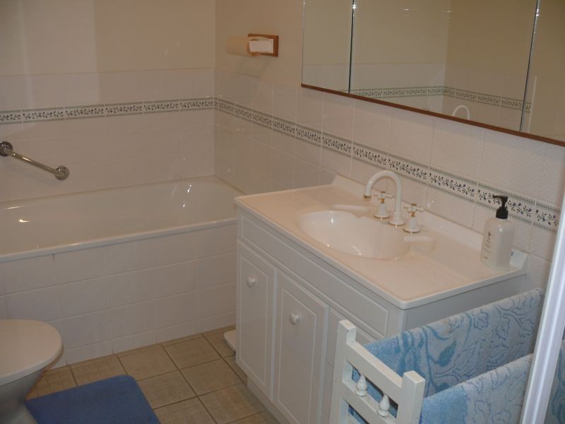 14/1-5 Canal Road, Paynesville VIC 3880