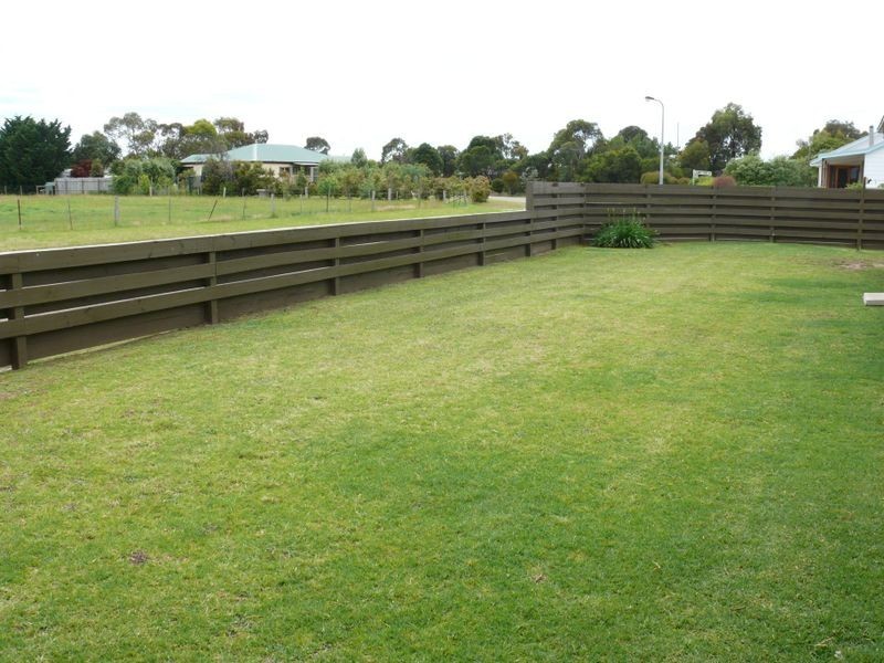 17 Dawsons Cove Drive, Newlands Arm VIC 3875