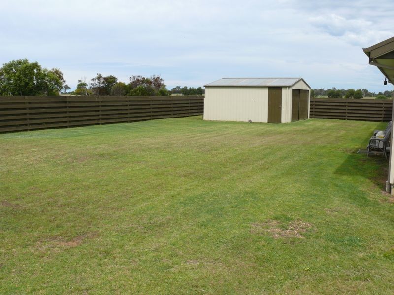 17 Dawsons Cove Drive, Newlands Arm VIC 3875