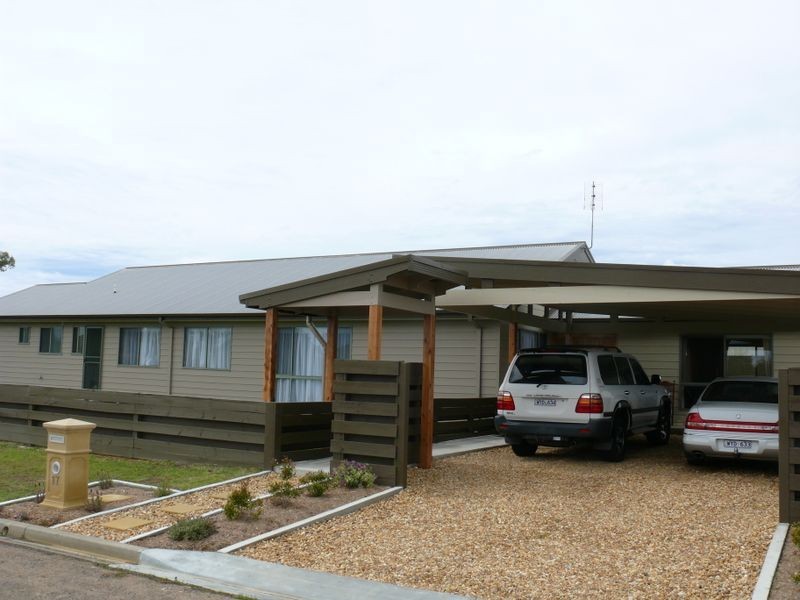 17 Dawsons Cove Drive, Newlands Arm VIC 3875