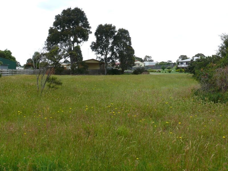 1 Horizon Way, Newlands Arm VIC 3875
