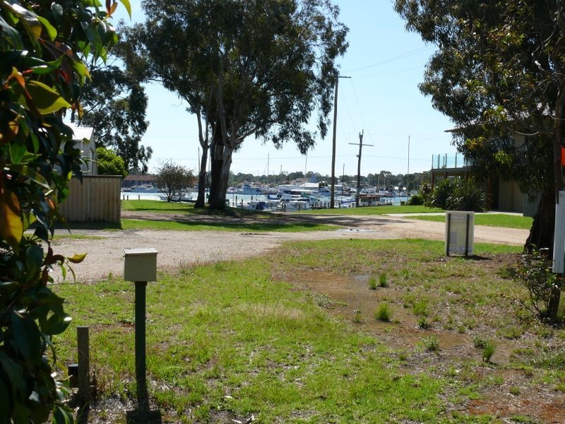 7 Eleventh Avenue, Raymond Island VIC 3880