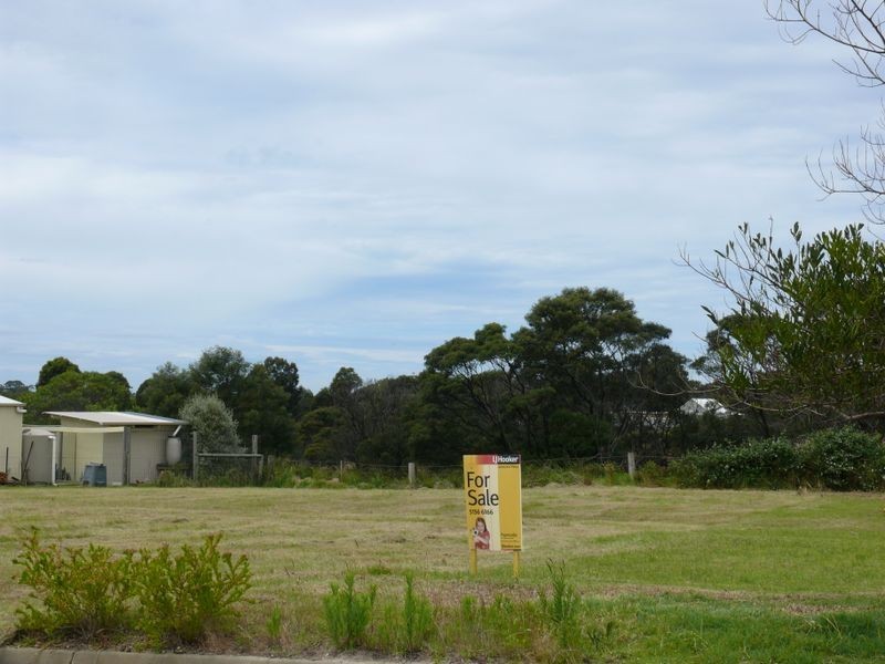 13 Lake Fair Rise, Newlands Arm VIC 3875