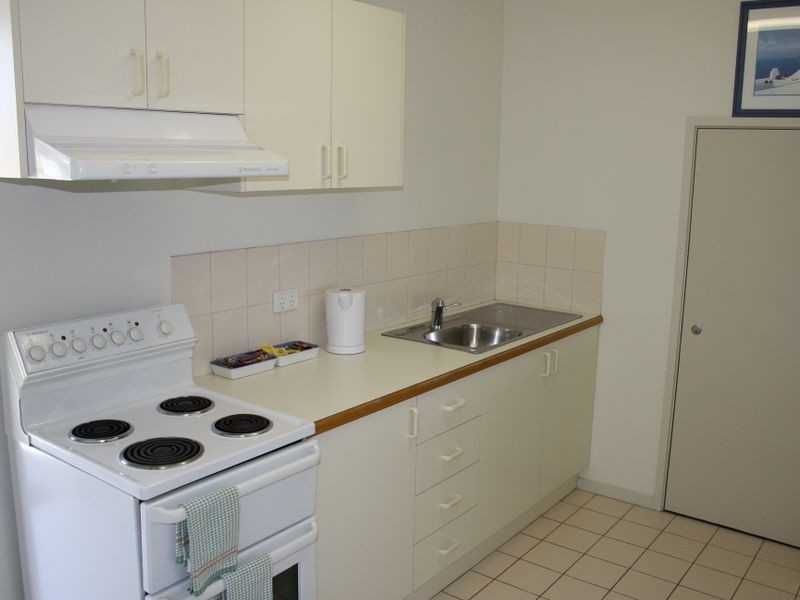 21/2-8 Victoria Street, Paynesville VIC 3880