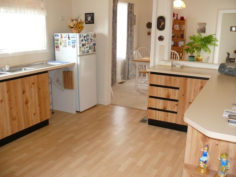 20 Toonalook Parade, Paynesville VIC 3880