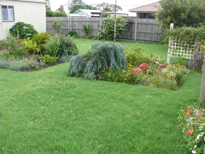 20 Toonalook Parade, Paynesville VIC 3880