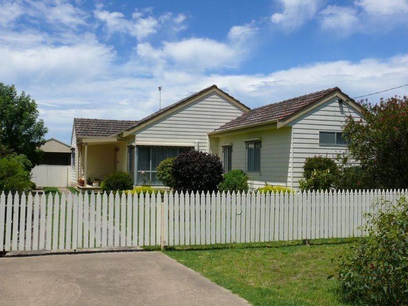 20 Toonalook Parade, Paynesville VIC 3880