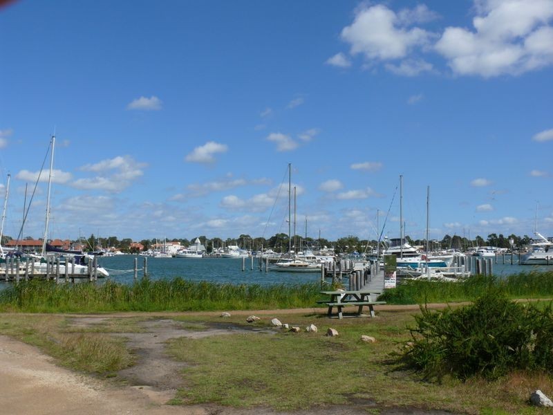 8 Western Boulevard, Raymond Island VIC 3880