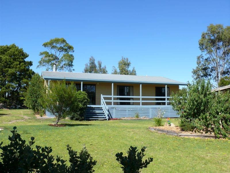 15 Crown Ridge Avenue, Newlands Arm VIC 3875