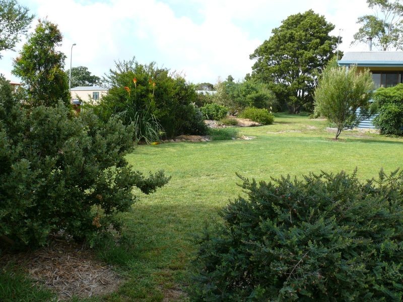 15 Crown Ridge Avenue, Newlands Arm VIC 3875