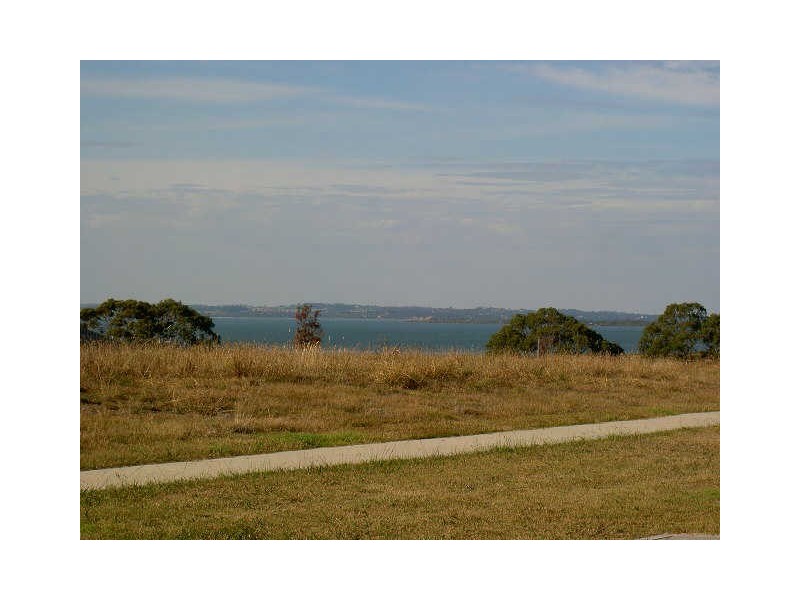 7 The Crescent, Paynesville VIC 3880