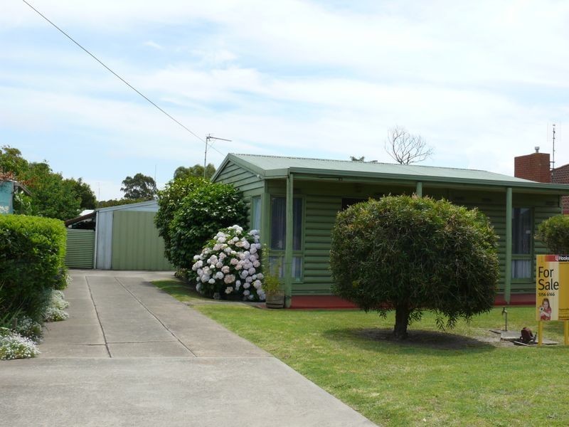 29 Toonalook Parade, Paynesville VIC 3880
