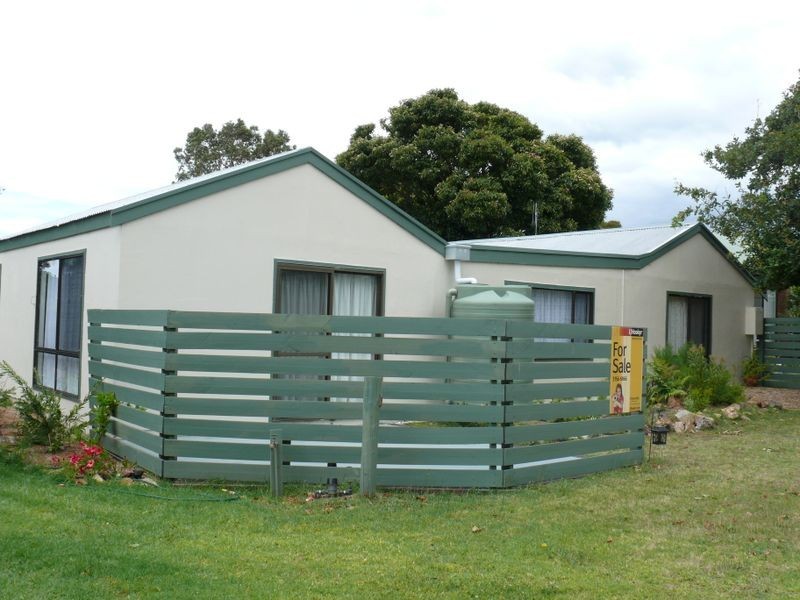 11/19 Toonalook Parade, Paynesville VIC 3880