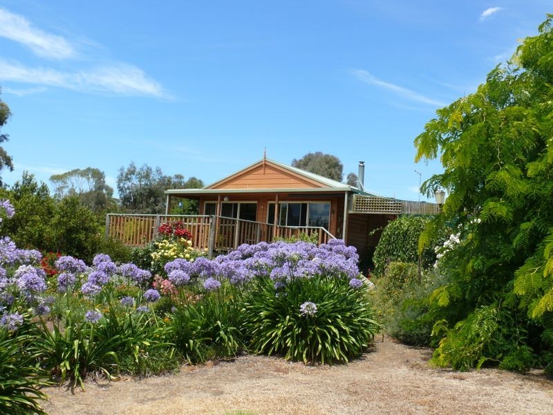 110 Forge Creek Road, Eagle Point VIC 3878