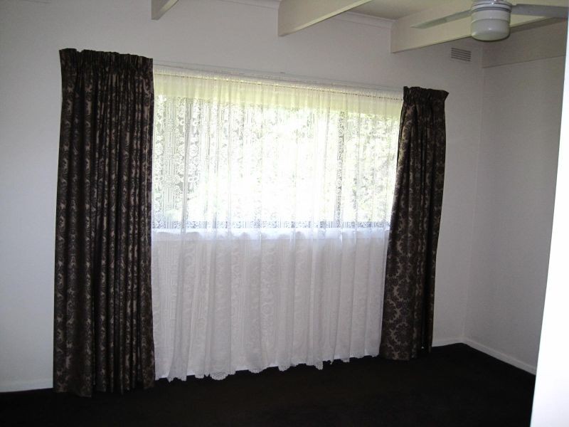 14 Eleventh Parade, Raymond Island VIC 3880