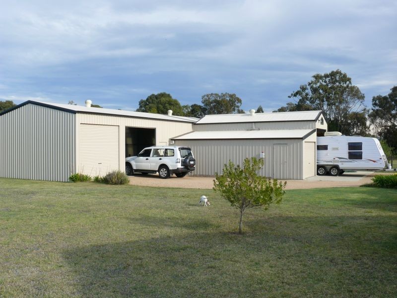 10 Lake Victoria Road, Eagle Point VIC 3878