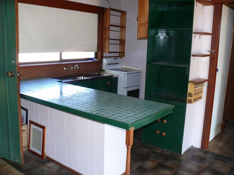 11 Lake Inlet Avenue, Newlands Arm VIC 3875