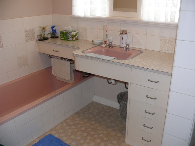 25 Toonalook Parade, Paynesville VIC 3880