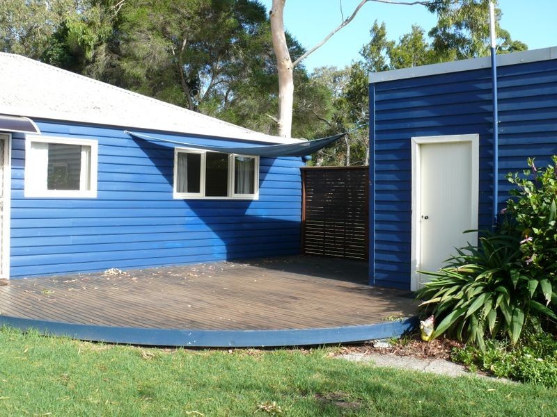 38 Eighth Avenue, Raymond Island VIC 3880