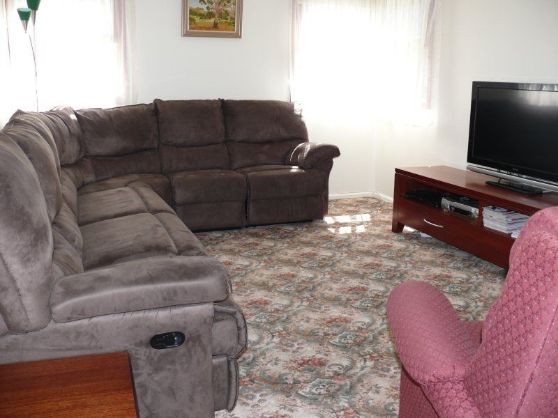 32 Fourth Avenue, Raymond Island VIC 3880