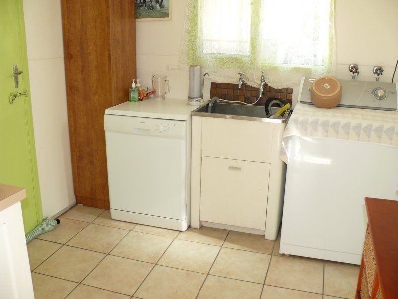 32 Fourth Avenue, Raymond Island VIC 3880