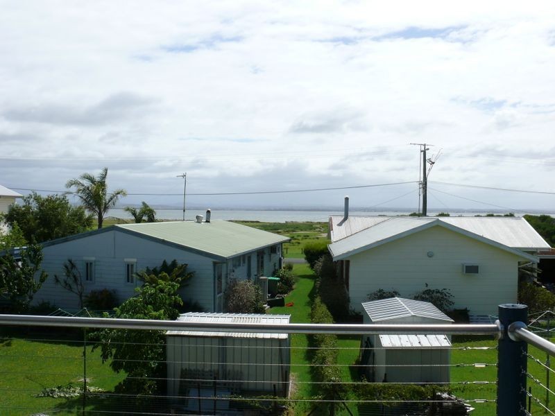 23 McMillan Grove, Paynesville VIC 3880