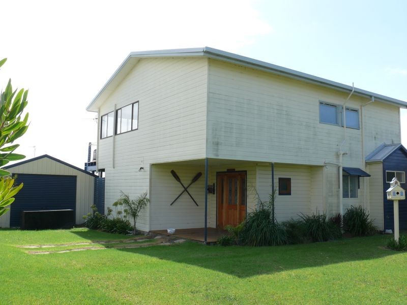 23 McMillan Grove, Paynesville VIC 3880