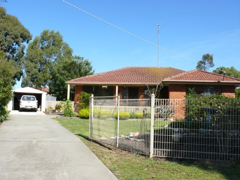 10 Lara Close, Paynesville VIC 3880