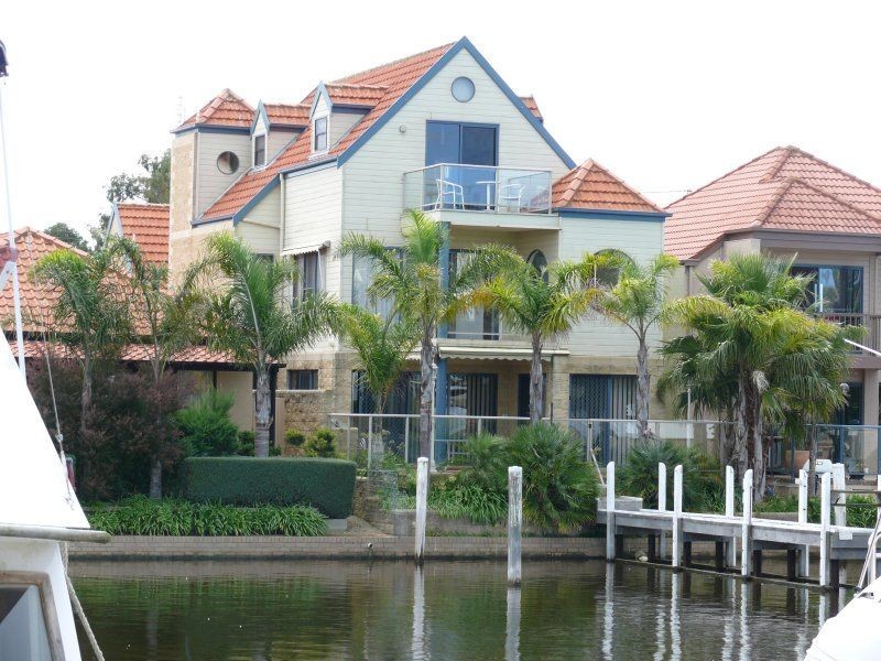 Unit 1/15 King Street, Paynesville VIC 3880