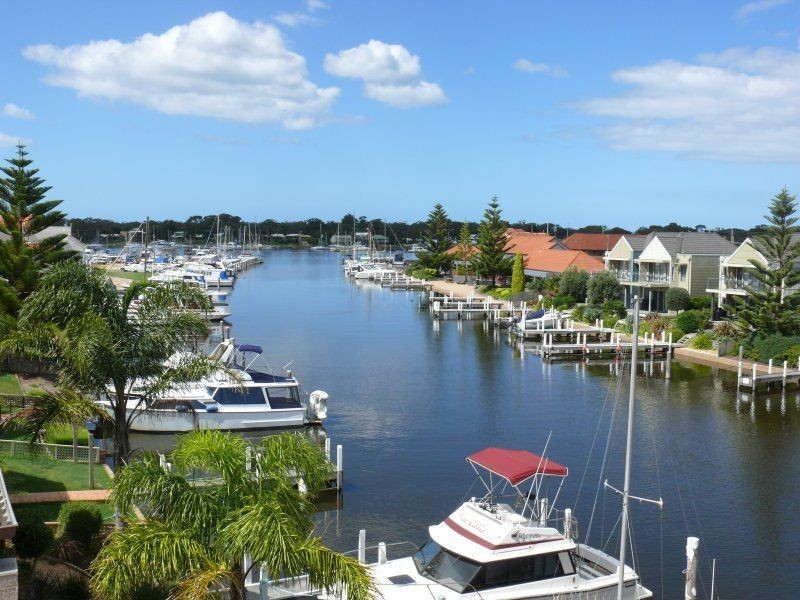 Unit 1/15 King Street, Paynesville VIC 3880