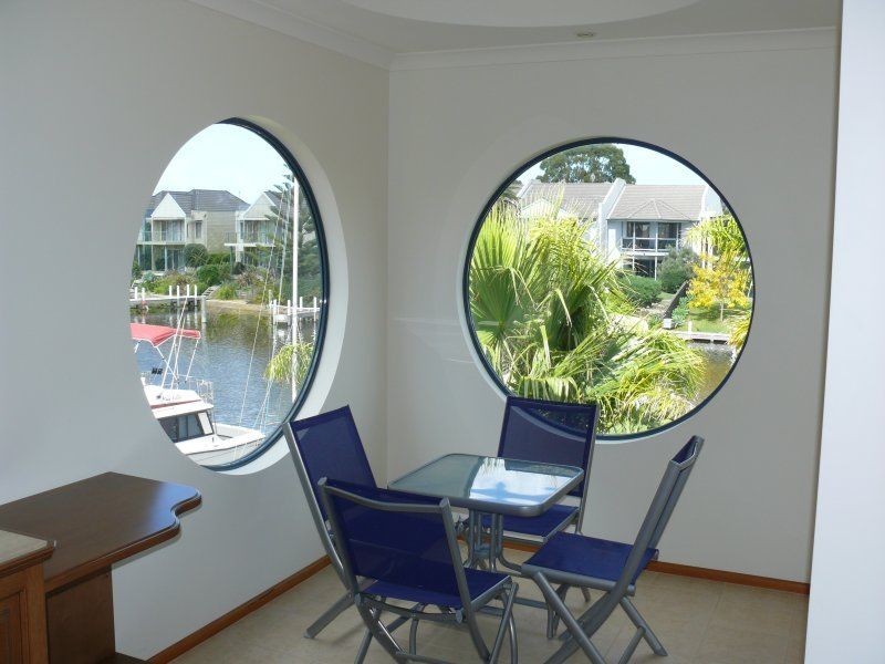 Unit 1/15 King Street, Paynesville VIC 3880